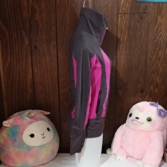 Size 8 Purple and Gray Sweater with Stand-Up Collar - Picture 3 of 15